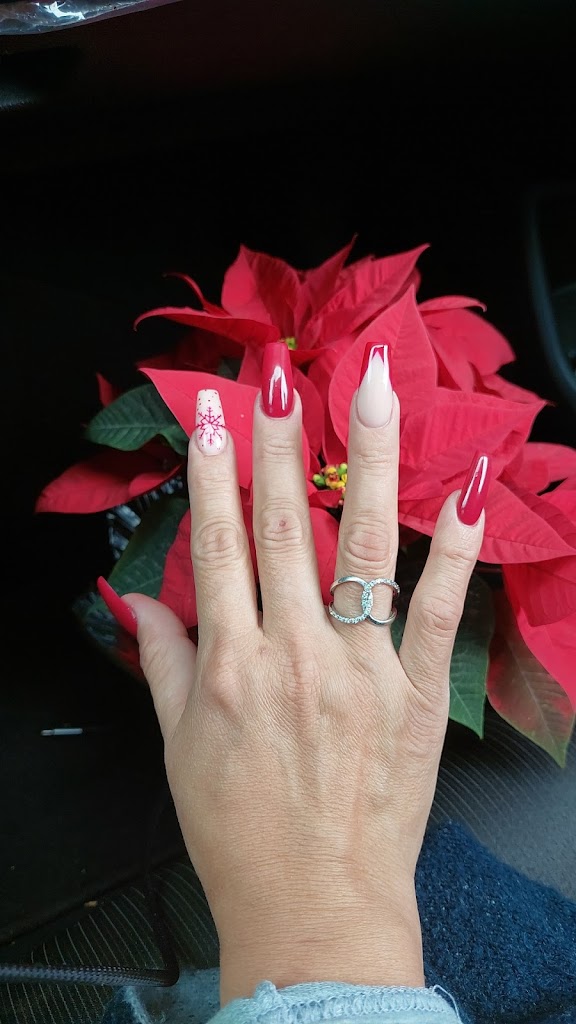 Bamboo nails spa 91343