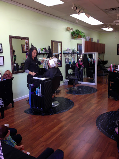 Hair Salon «Shear Genius Hair Studio», reviews and photos, 12509 Spring Hill Dr, Spring Hill, FL 34609, USA