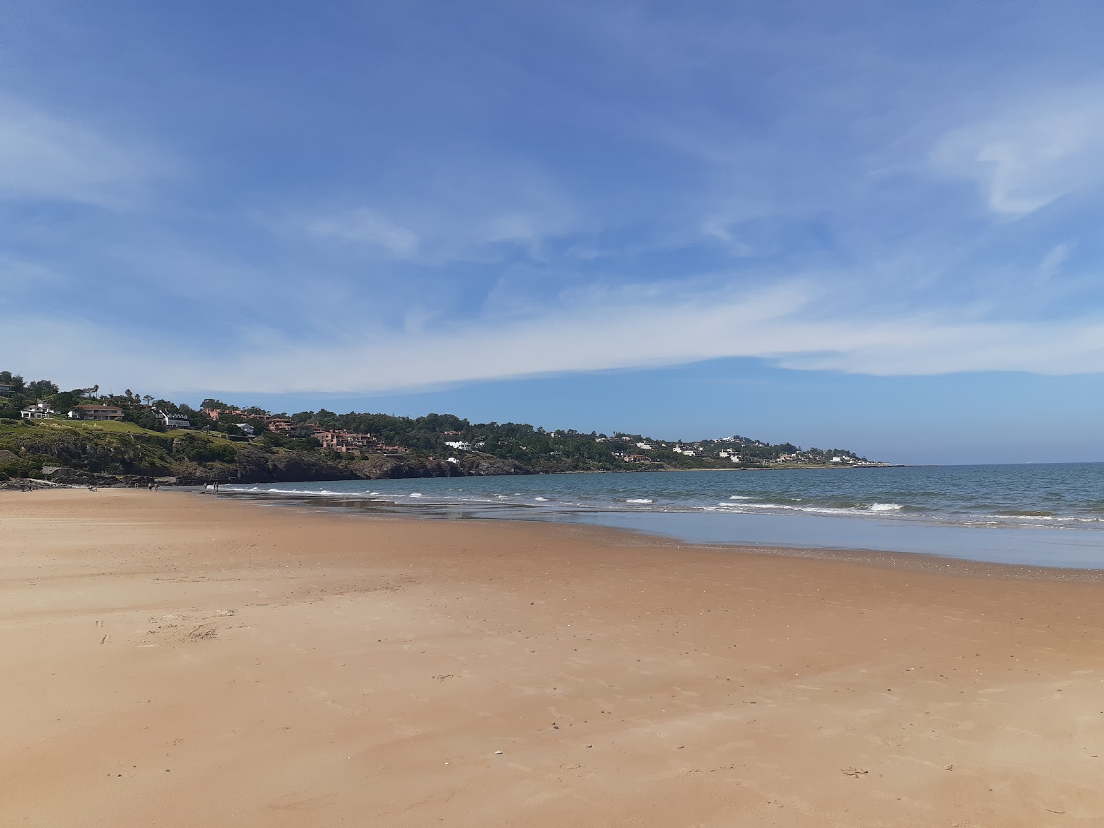 Montoya Beach'in fotoğrafı imkanlar alanı