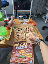 Plats et boissons du Pizzeria Régal Pizza à Dijon - n°5