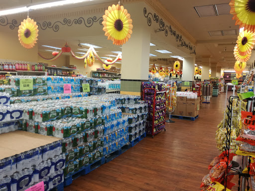 Supermarket «Supremo Food Market», reviews and photos, 249 E Front St, Plainfield, NJ 07060, USA