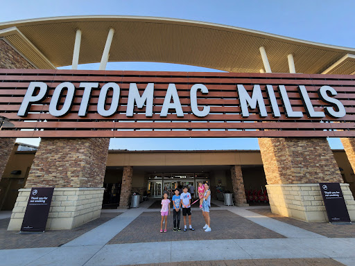 Potomac Mills, 2700 Potomac Mills Cir, Woodbridge, VA 22192, USA, 