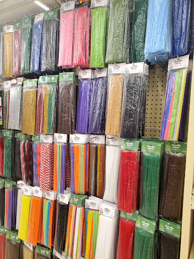 Craft Store «Hobby Lobby», reviews and photos, 255 W Roosevelt Rd, Lombard, IL 60148, USA