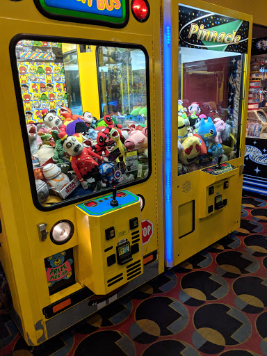 Movie Theater «AMC Showplace Schererville 12», reviews and photos, 1400 Eagle Ridge Dr, Schererville, IN 46375, USA