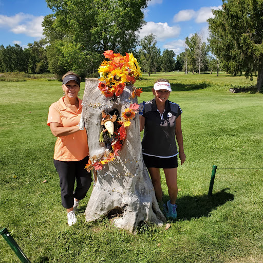 Golf Course «Irish Greens Golf Club & Restaurant», reviews and photos, 2946 Logtown Rd, Oconto, WI 54153, USA