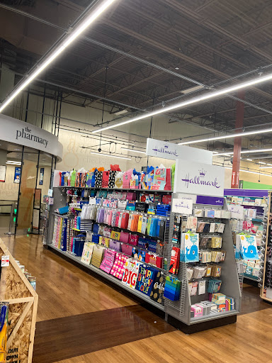 Supermarket «Giant Eagle Supermarket», reviews and photos, 27264 Lorain Rd, North Olmsted, OH 44070, USA