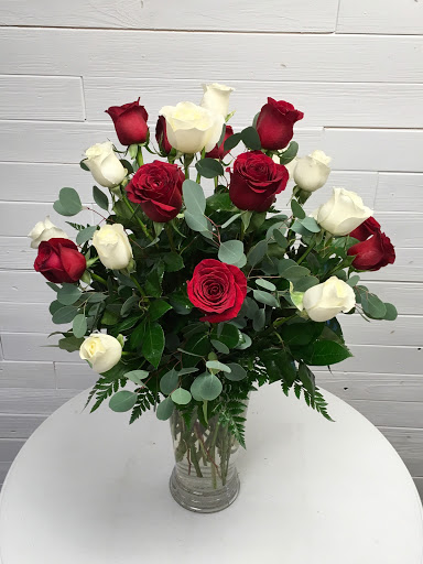 Florist «Simply Blessed Flowers and Gifts», reviews and photos, 9200 Lebanon Rd #22, Frisco, TX 75035, USA