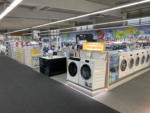 expert Tevi Schwabach - The electronics store
