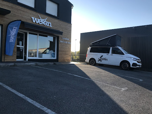 Agence de location de camping-cars WeVan Vannes - Morbihan - Location de van aménagé et vente de van d’occasion Pluneret