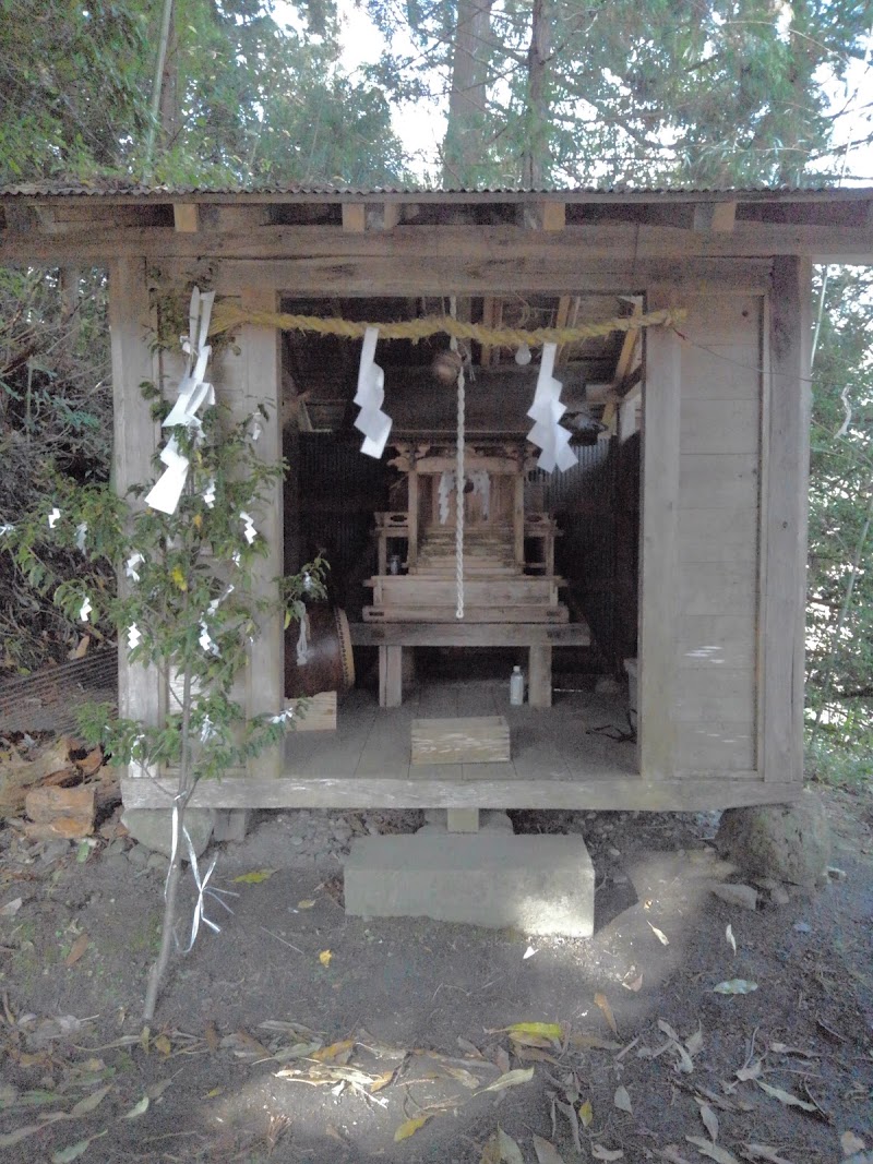 引尾神社