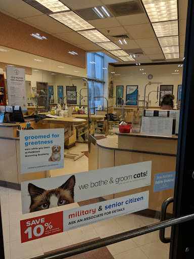 Pet Supply Store «PetSmart», reviews and photos, 585 Main St, Brookfield, WI 53005, USA