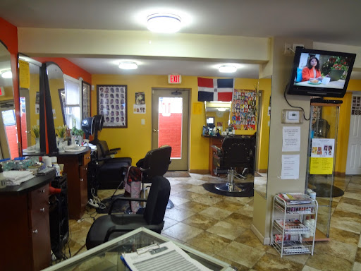Hair Salon «New Look Hair Salon», reviews and photos, 627 University Blvd E, Silver Spring, MD 20901, USA