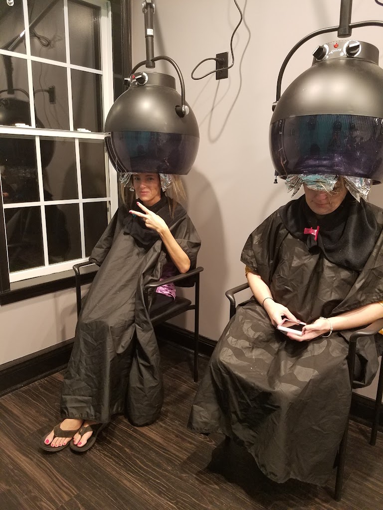 Stylish Concepts Hair Salon 28023