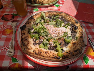 Photo n°78 de Barbara à Croix ()