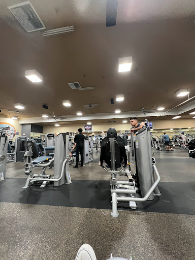 Gym «24 Hour Fitness - Super Sport», reviews and photos, 3030 N Bellflower Blvd, Long Beach, CA 90808, USA