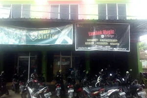 Lombok Magic Shop image