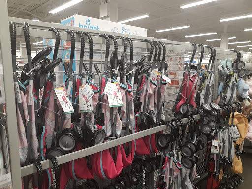 Clothing Store «Burlington Coat Factory», reviews and photos, 1965 N Pebble Creek Pkwy, Goodyear, AZ 85395, USA