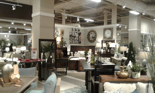 Furniture store Santa Ana