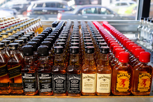 Liquor Store «The Liquor Store.com», reviews and photos, 55 Flatbush Ave, Brooklyn, NY 11217, USA