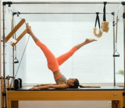 Arzu Yalçın Pilates Studio Ankara Reformer (Aletli) Pilates - Mamak