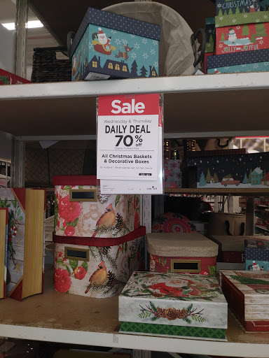 Craft Store «Michaels», reviews and photos, 28550 Telegraph Rd, Southfield, MI 48034, USA