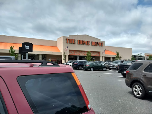 Home Improvement Store «The Home Depot», reviews and photos, 177 Willard St, Quincy, MA 02169, USA