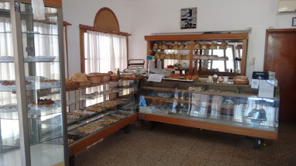 Panaderia y Confiteria San Martín