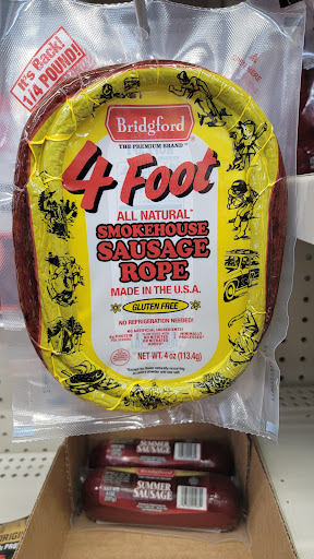 Discount Store «Dollar General», reviews and photos, 622 Green Blvd, Aurora, IN 47001, USA