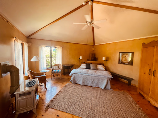 Bed & Breakfast «Apple Farm», reviews and photos, 18501 Philo Greenwood Rd, Philo, CA 95466, USA