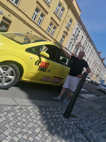 Taxi Hradec Králové-Global taxi