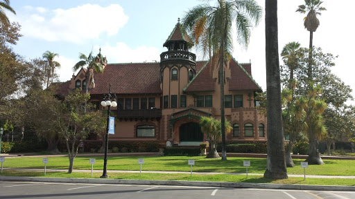 Mount Saint Mary's University Los Angeles (Chalon Campus)