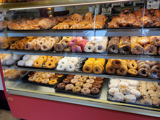Donut Shop «Donut Land», reviews and photos, 19350 SW Boones Ferry Rd, Tualatin, OR 97062, USA