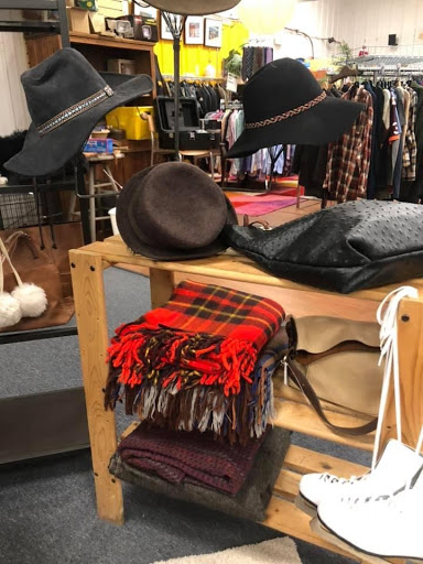 Thrift Store «Second Glance», reviews and photos, 2 Pond Rd # 1, Gloucester, MA 01930, USA