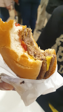 Cheeseburger du Restauration rapide McDonald's à Châteaudun - n°3
