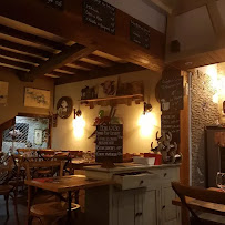Atmosphère du Restaurant Le Bouchon Normand à Pont-l'Évêque - n°9