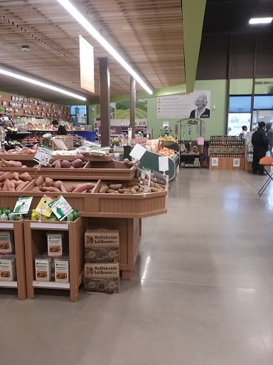 Natural Foods Store «Natural Grocers», reviews and photos, 1825 S Nevada Ave, Colorado Springs, CO 80906, USA