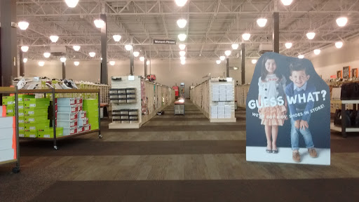 Shoe Store «DSW Designer Shoe Warehouse», reviews and photos, 1350 Bald Hill Rd, Warwick, RI 02886, USA