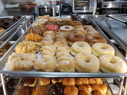 Donut Shop «Tasty Donuts and Cafe», reviews and photos, 8205 Santa Monica Blvd, West Hollywood, CA 90046, USA