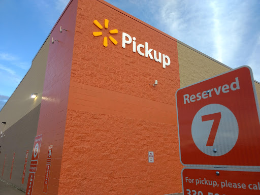 Department Store «Walmart Supercenter», reviews and photos, 222 E Smokerise Dr, Wadsworth, OH 44281, USA