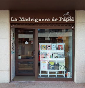 La Madriguera de Papel Av. del Madroño, 6, 45005 Toledo, España