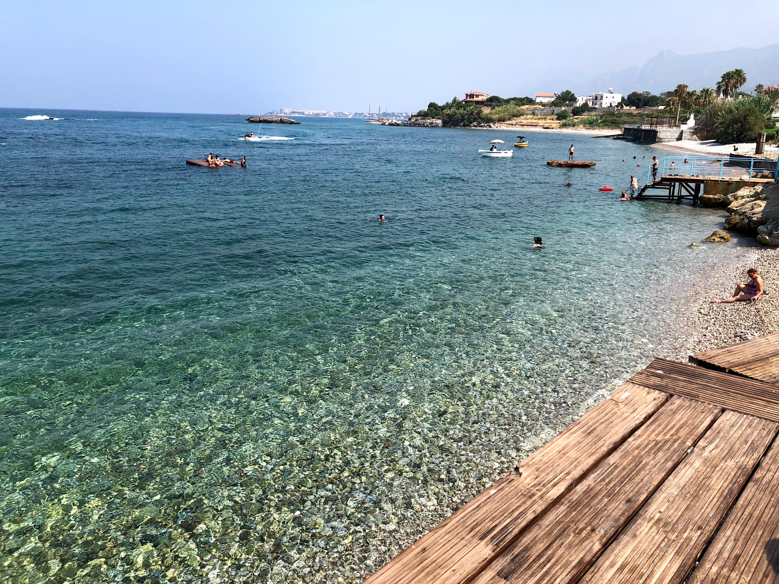 Fotografija Denizkizi beach II z sivi kamenček površino