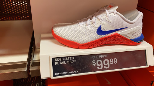 Sporting Goods Store «Nike Factory Store», reviews and photos, 18 West Lightcap Rd #901, Pottstown, PA 19464, USA