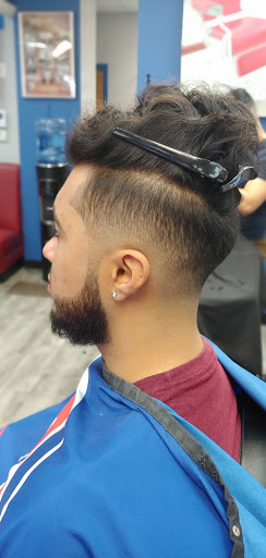 Barber Shop «Clippers barber shop», reviews and photos, 3907 W 47th St, Chicago, IL 60632, USA