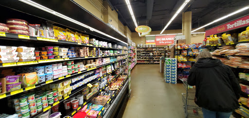 Grocery Store «Grocery Outlet Bargain Market», reviews and photos, 3445 Alma St, Palo Alto, CA 94306, USA