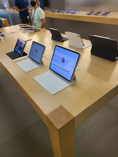 Computer Store «Apple Mall of Georgia», reviews and photos, 3333 Buford Dr NE, Buford, GA 30519, USA