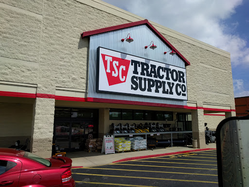 Home Improvement Store «Tractor Supply Co.», reviews and photos, 40 Dillon Plaza Dr, High Ridge, MO 63049, USA