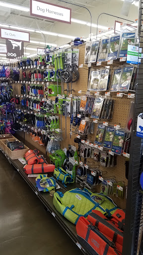 Pet Supply Store «Pet Supplies Plus», reviews and photos, 4332 Kent Rd, Stow, OH 44224, USA