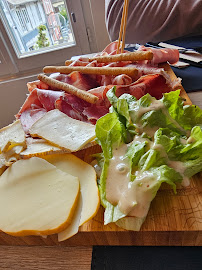 Plats et boissons du Restaurant L' Atelier Du Bon Gout à Saint-Georges-du-Vièvre - n°8