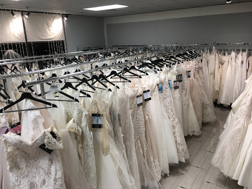 Bridal Shop «Mary Me Bridal», reviews and photos, 4309 I-35 Frontage Rd, Denton, TX 76207, USA