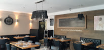 Atmosphère du Restaurant français RESTAURANT LES SENS... CIEL à Mantes-la-Jolie - n°10